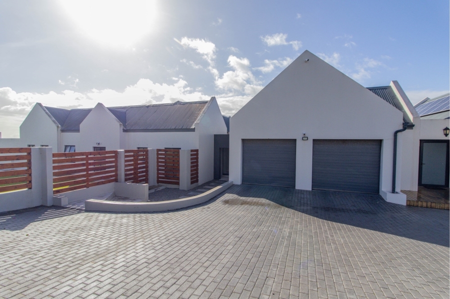 9 Bedroom Property for Sale in Olifantskop Western Cape